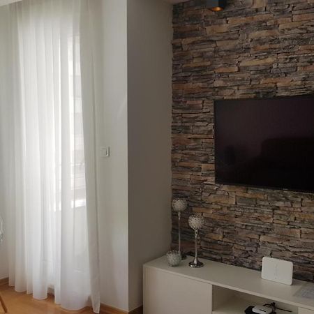 S & F Zagreb Apartman Luaran gambar