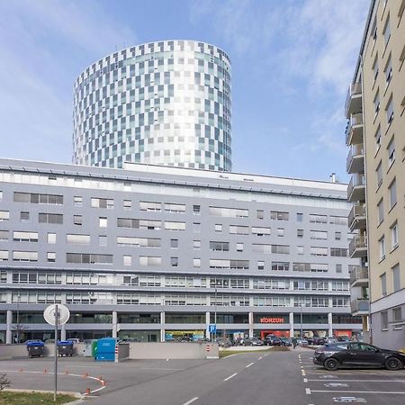 S & F Zagreb Apartman Luaran gambar