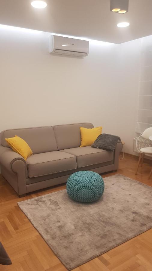 S & F Zagreb Apartman Luaran gambar