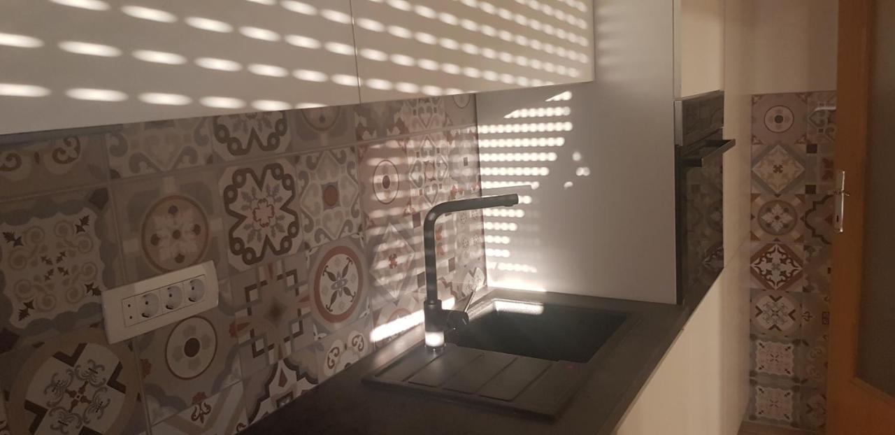 S & F Zagreb Apartman Luaran gambar