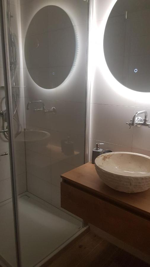 S & F Zagreb Apartman Luaran gambar